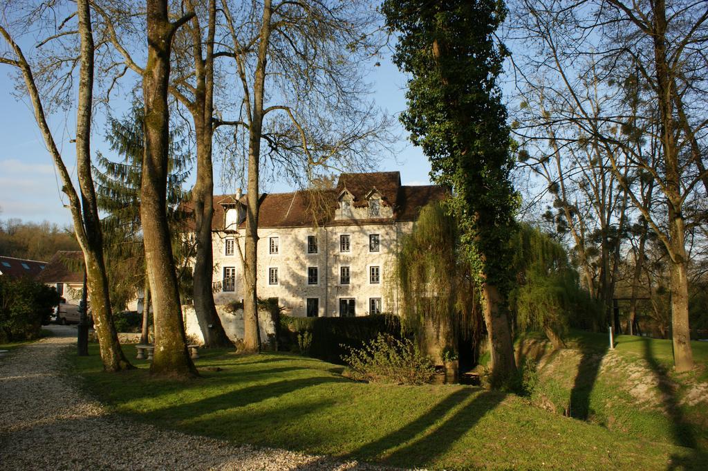 Bed and Breakfast Le Moulin De Pommeuse Exterior foto