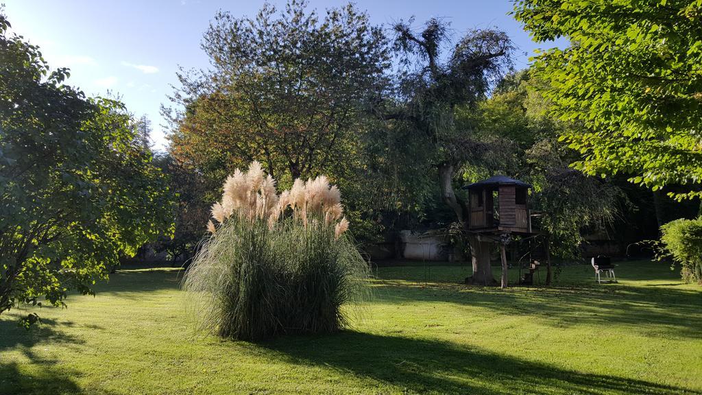 Bed and Breakfast Le Moulin De Pommeuse Exterior foto